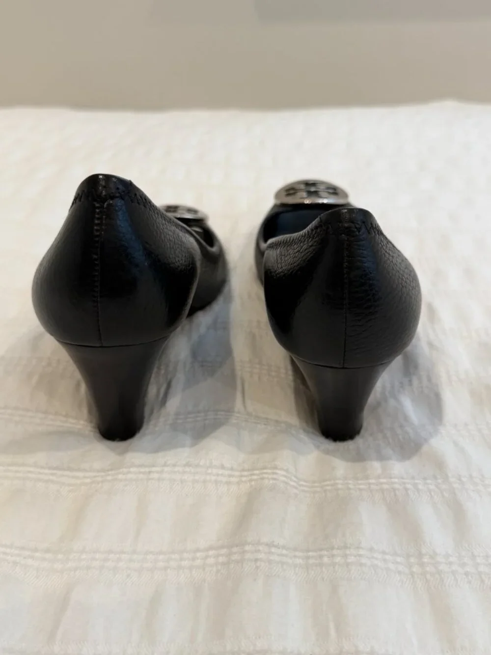 Tory Burch Sally Peep-Toe Leather Wedge Pumps Black Size 8M